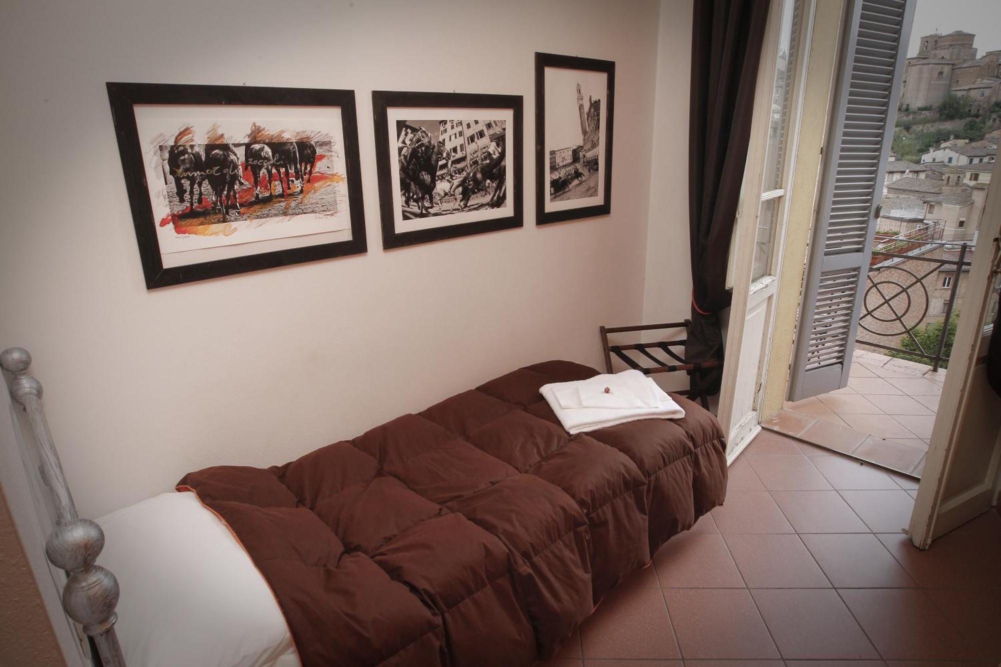 B&B Le Lupe Siena Oda fotoğraf